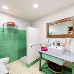 With Private Pool 度假居 *