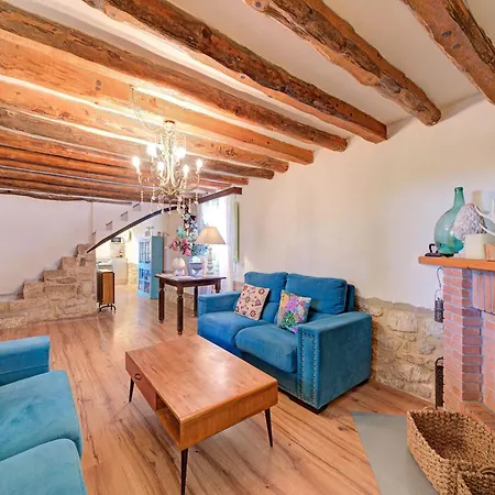 With Private Pool Ferienhaus Fraga